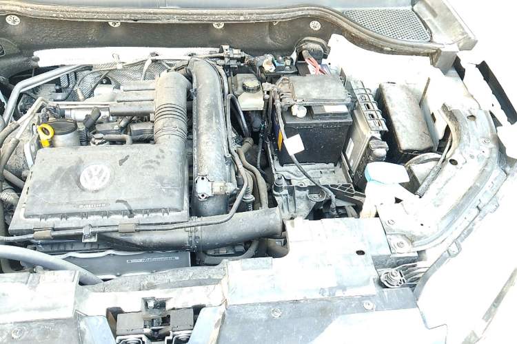 Used Jetta VS5 2019 280TSI Automatic Glory Edition Engine Bay Left