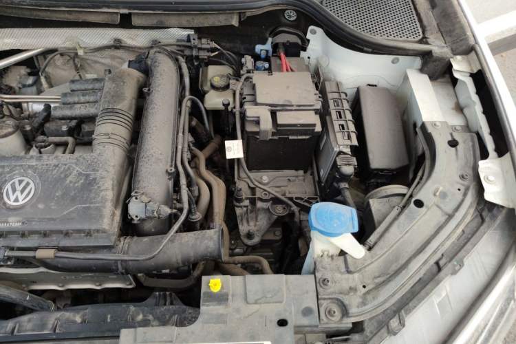 Used Jetta VS5 2019 280TSI Automatic Glory Edition Engine Bay Left