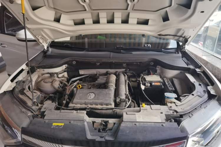 Used Jetta VS5 2019 280TSI Automatic Enjoyment Model Engine Bay