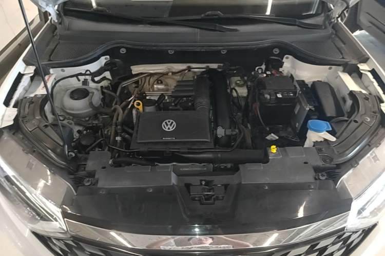 Used Jetta VS5 2019 280TSI Automatic Enjoyment Model Engine Bay