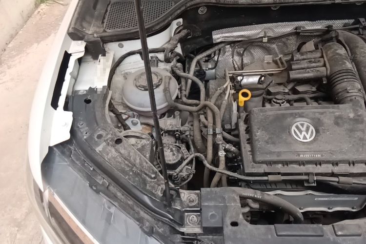 Used Jetta VS5 2019 280TSI Automatic Glory Edition Engine Bay Right