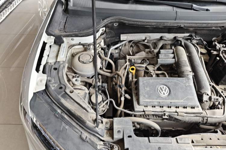 Used Jetta VS5 2019 280TSI Automatic Enjoyment Model Engine Bay Right
