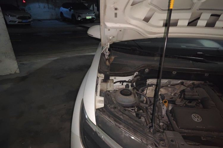 Used Jetta VS5 2019 280TSI Automatic Enjoyment Model Engine Bay Right
