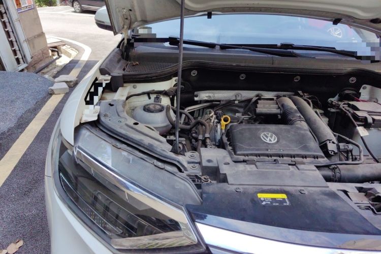 Used Jetta VS5 2019 280TSI Manual Entry-Level Model Engine Bay Right