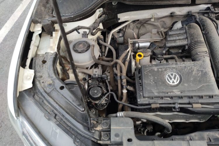 Used Jetta VS5 2019 280TSI Automatic Glory Edition Engine Bay Right