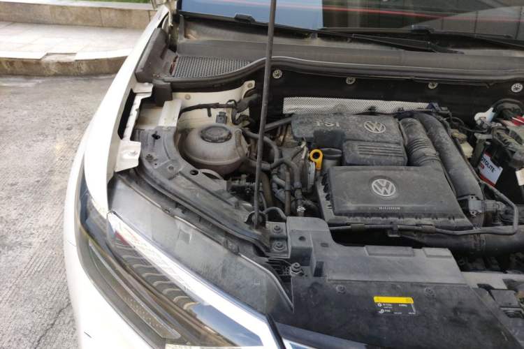 Used Jetta VS5 2019 280TSI Automatic Enjoyment Model Engine Bay Right