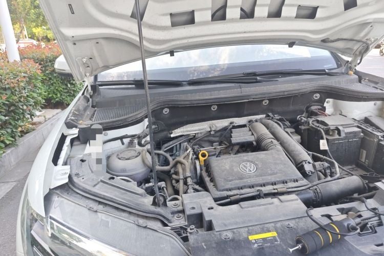 Used Jetta VS5 2019 280TSI Manual Entry-Level Model Engine Bay Right