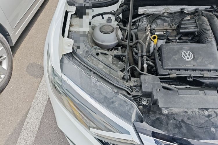 Used Jetta VS5 2019 280TSI Automatic Glory Edition Engine Bay Right