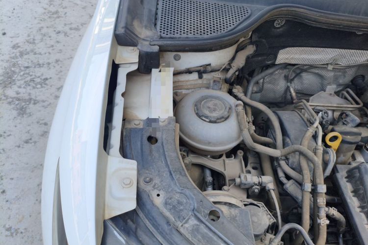 Used Jetta VS5 2019 280TSI Automatic Glory Edition Engine Bay Right