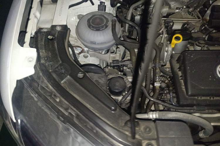 Used Jetta VS5 2019 280TSI Manual Enjoyment Model Engine Bay Right