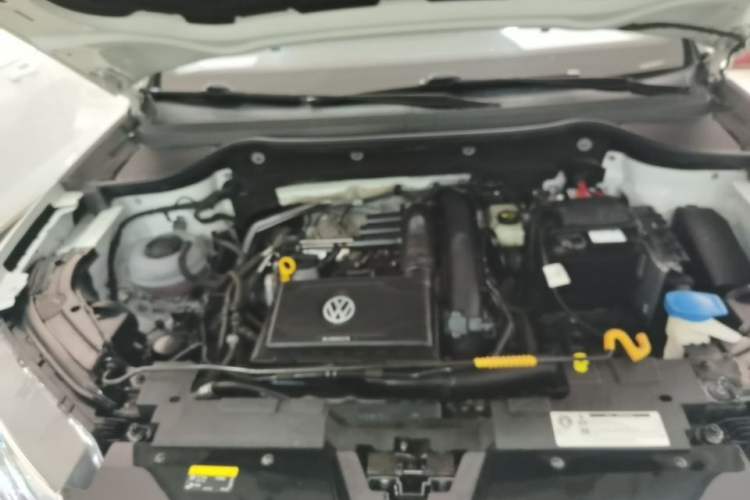 Used Jetta VS5 2019 280TSI Automatic Glory Edition Engine Bay