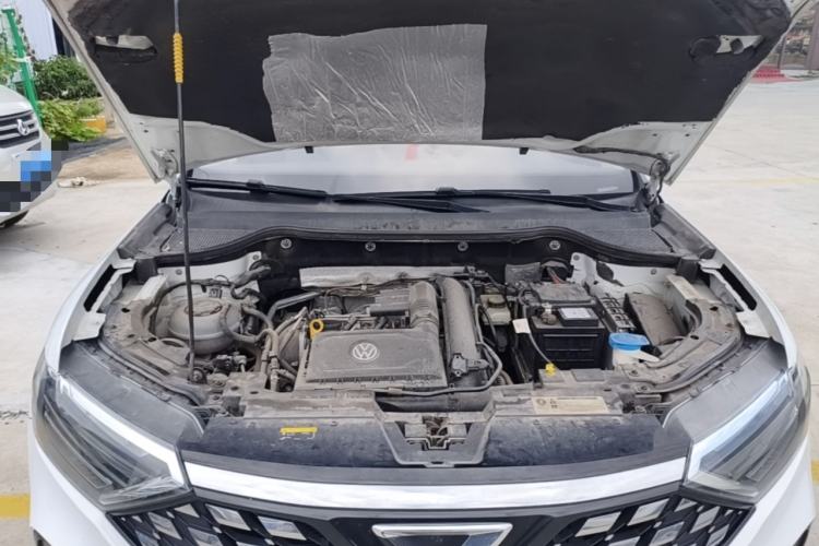 Used Jetta VS5 2019 280TSI Manual Entry-Level Model Engine Bay