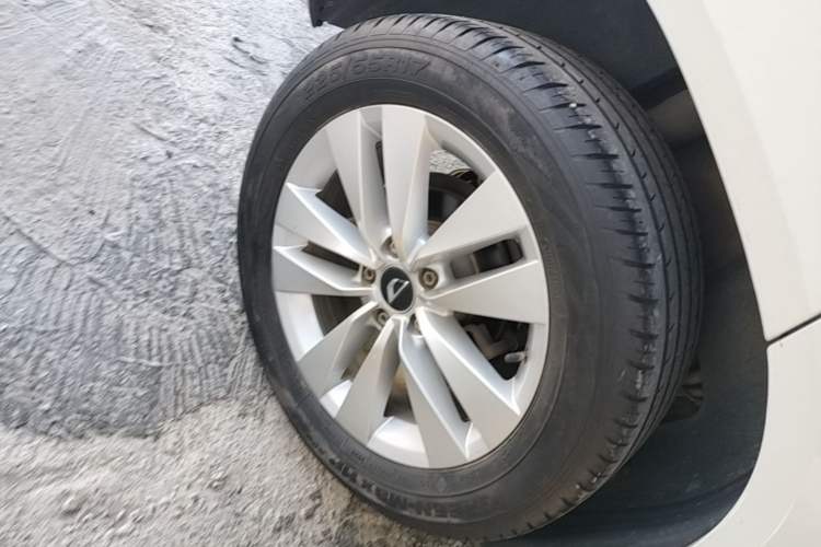 Used Jetta VS5 2019 280TSI Automatic Trend Model Exterior 3