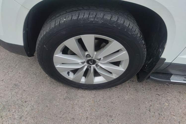 Used Jetta VS5 2019 280TSI Automatic Trend Model Exterior 4