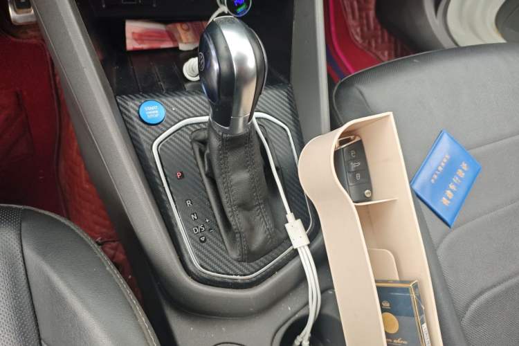 Used Jetta VS5 2019 280TSI Automatic Enjoyment Model Gear Lever