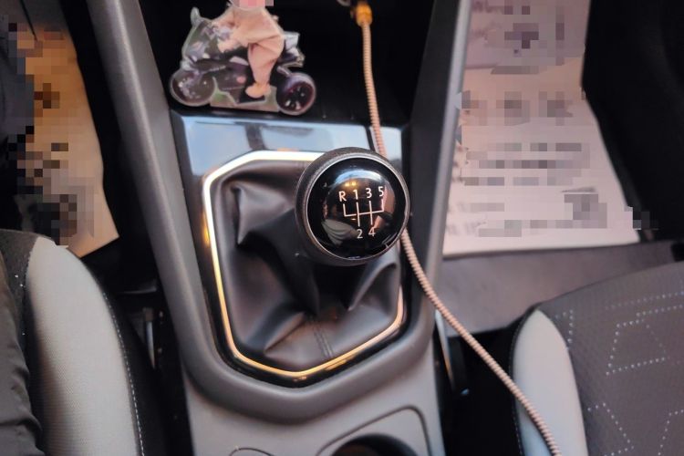 Used Jetta VS5 2019 280TSI Manual Entry-Level Model Gear Lever
