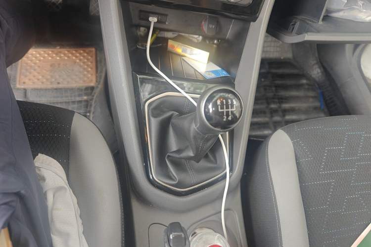 Used Jetta VS5 2019 280TSI Manual Entry-Level Model Gear Lever