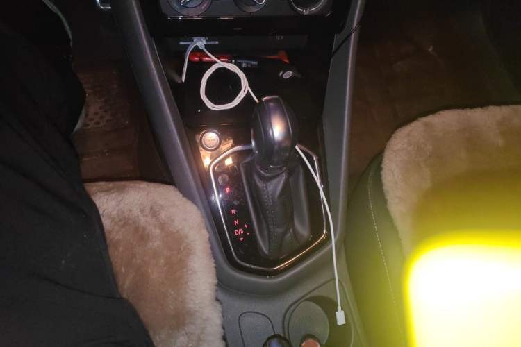 Used Jetta VS5 2019 280TSI Automatic Enjoyment Model Gear Lever