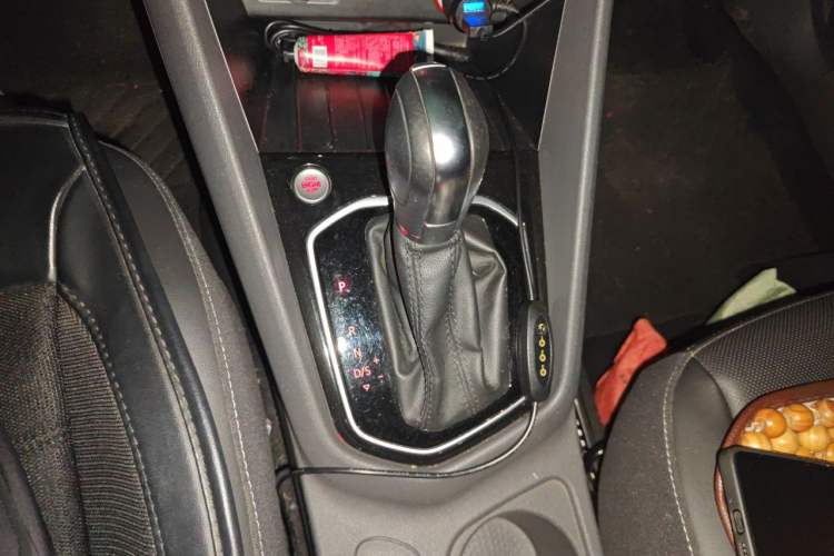 Used Jetta VS5 2019 280TSI Automatic Enjoyment Model Gear Lever