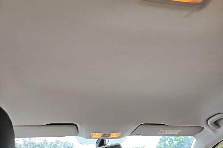 Used Jetta VS5 2019 280TSI Automatic Enjoyment Model Headliner