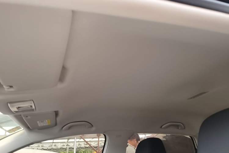 Used Jetta VS5 2019 280TSI Manual Entry-Level Model Headliner