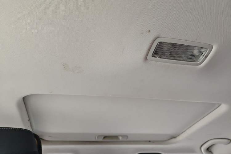 Used Jetta VS5 2019 280TSI Automatic Glory Edition Headliner