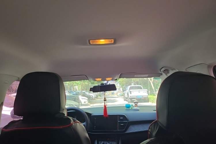 Used Jetta VS5 2019 280TSI Manual Entry-Level Model Headliner