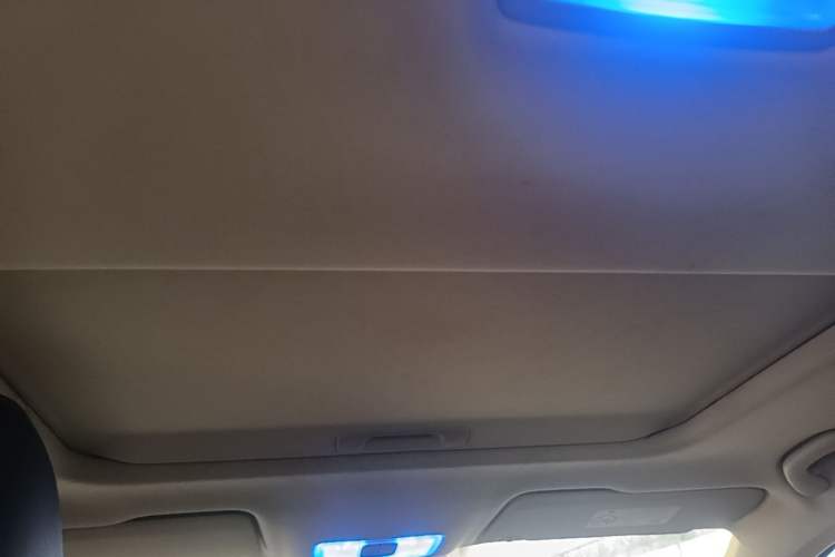 Used Jetta VS5 2019 280TSI Automatic Glory Edition Headliner