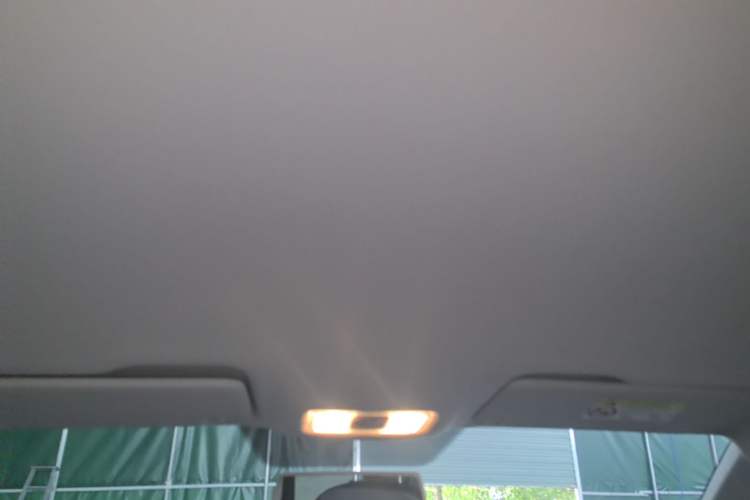 Used Jetta VS5 2019 280TSI Automatic Trend Model Headliner