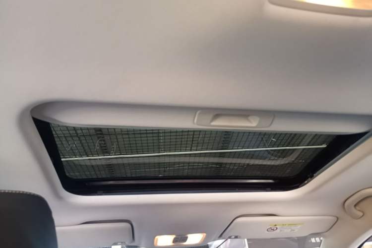 Used Jetta VS5 2019 280TSI Automatic Glory Edition Headliner