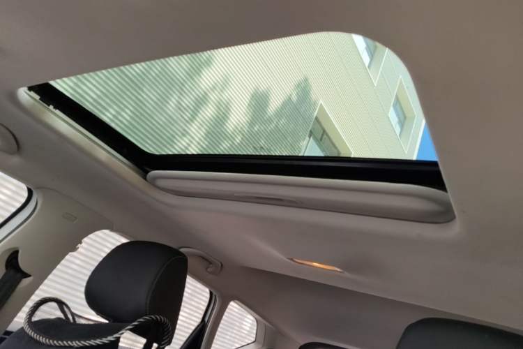 Used Jetta VS5 2019 280TSI Automatic Glory Edition Headliner