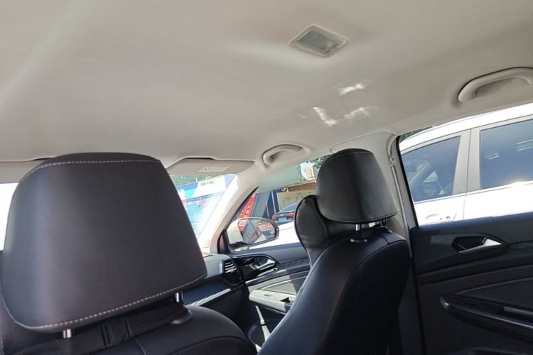 Used Jetta VS5 2019 280TSI Automatic Enjoyment Model Headliner