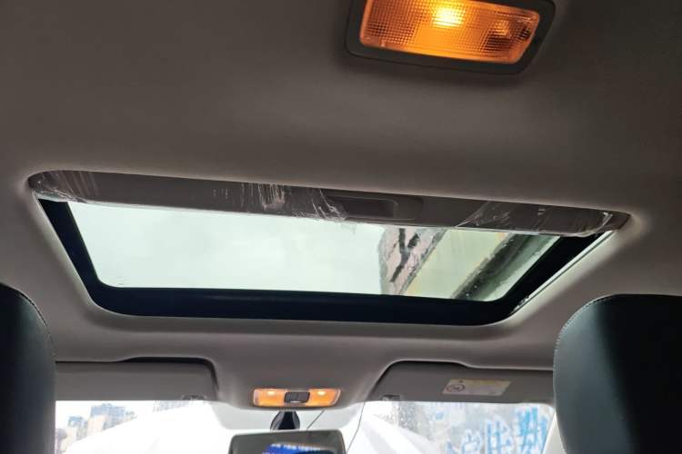 Used Jetta VS5 2019 280TSI Automatic Glory Edition Headliner