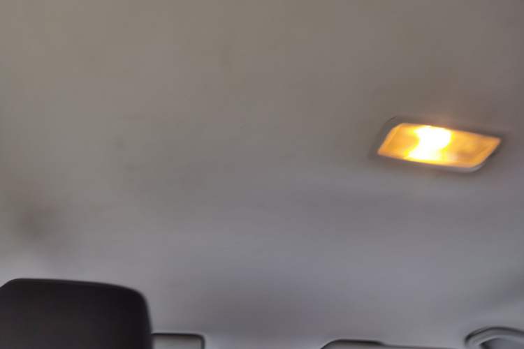 Used Jetta VS5 2019 280TSI Automatic Enjoyment Model Headliner