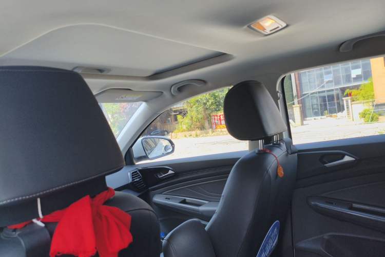 Used Jetta VS5 2019 280TSI Automatic Glory Edition Headliner