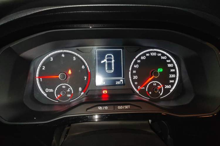 Used Jetta VS5 2019 280TSI Automatic Glory Edition Instrument Cluster