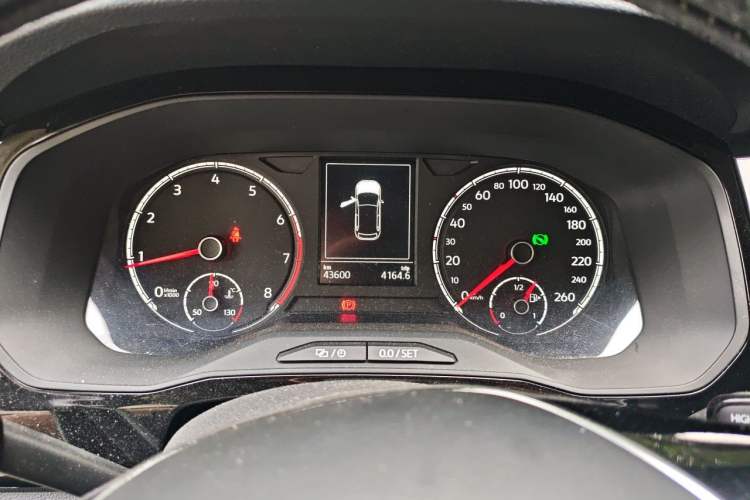 Used Jetta VS5 2019 280TSI Automatic Glory Edition Instrument Cluster