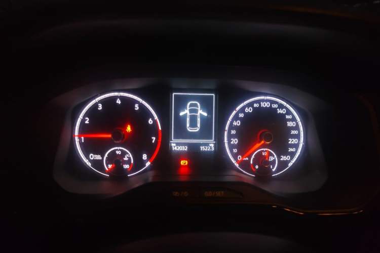 Used Jetta VS5 2019 280TSI Automatic Glory Edition Instrument Cluster