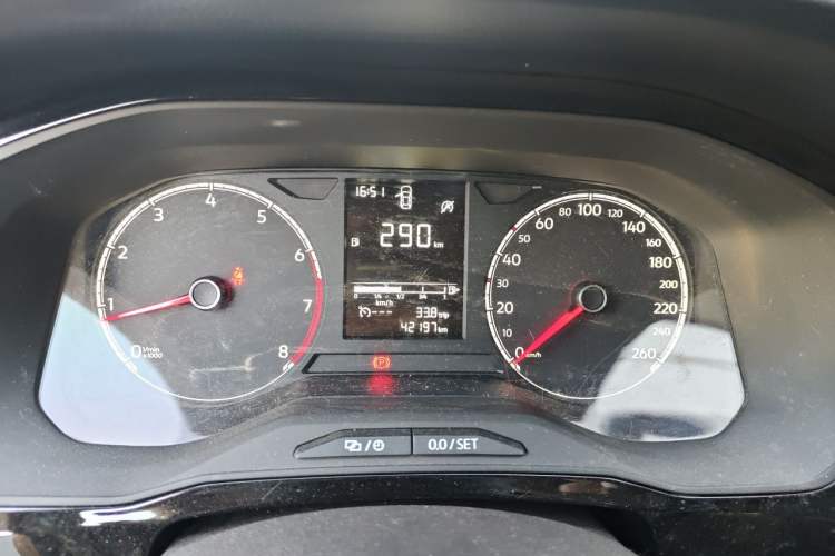 Used Jetta VS5 2019 280TSI Manual Entry-Level Model Instrument Cluster