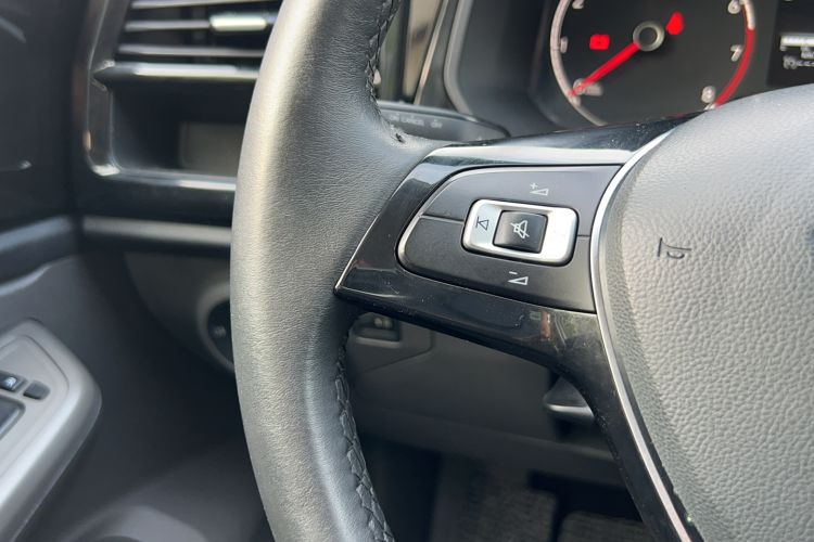 Used Jetta VS5 2019 280TSI Automatic Enjoyment Model Interior 10