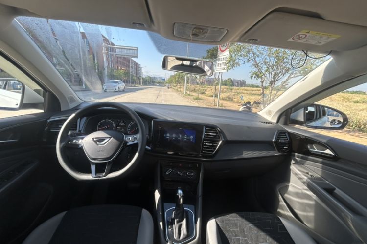 Used Jetta VS5 2019 280TSI Automatic Trend Model Interior 2