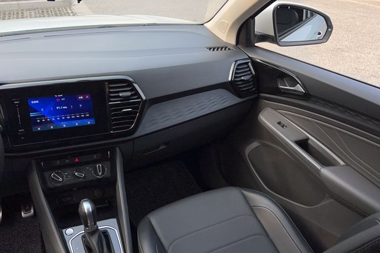 Used Jetta VS5 2019 280TSI Automatic Enjoyment Model Interior 2