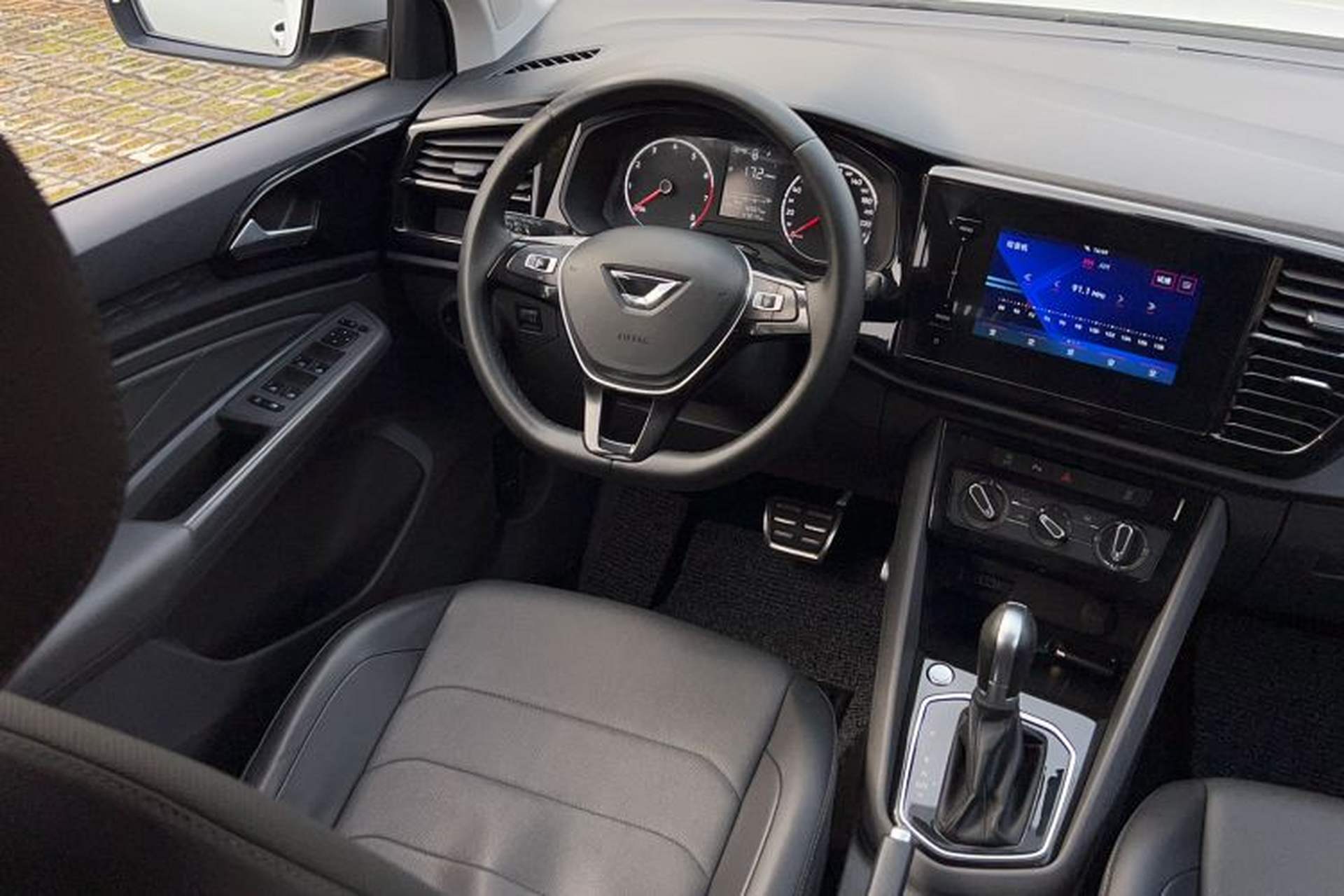 Used Jetta VS5 2019 280TSI Automatic Enjoyment Model Interior 3