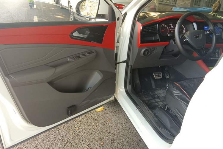 Used Jetta VS5 2019 280TSI Automatic Enjoyment Model Interior 3