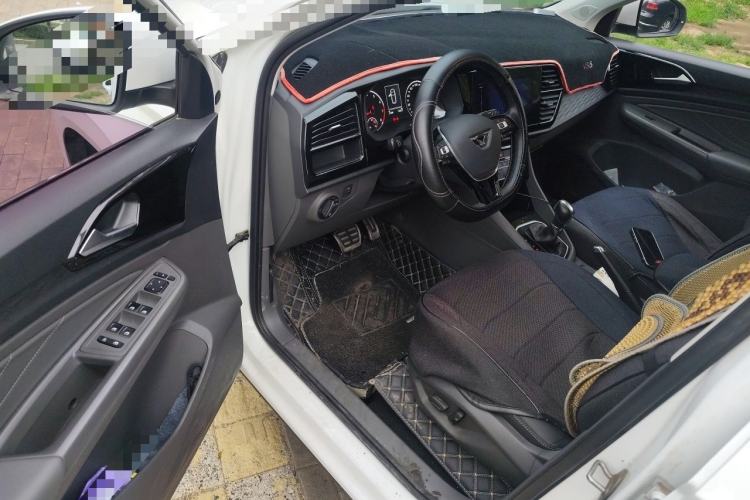 Used Jetta VS5 2019 280TSI Automatic Glory Edition Interior 3