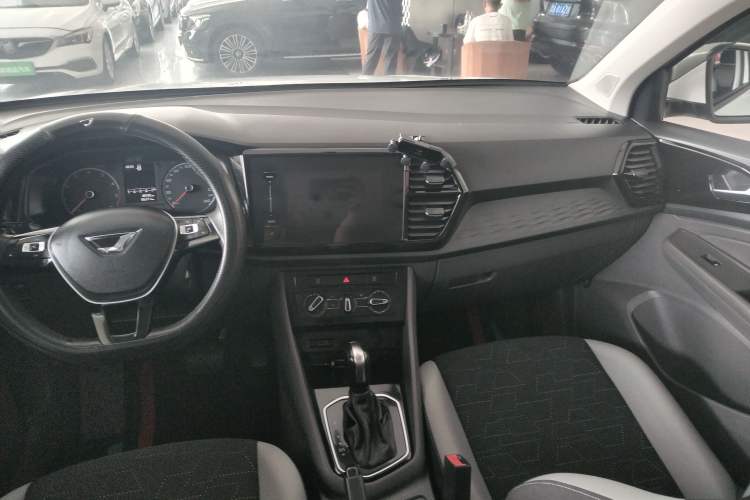 Used Jetta VS5 2019 280TSI Automatic Trend Model Interior 3