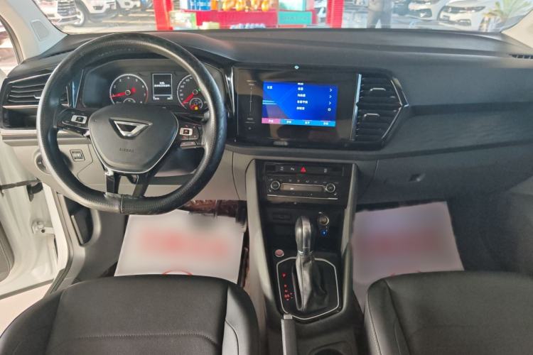 Used Jetta VS5 2019 280TSI Automatic Glory Edition Interior 3