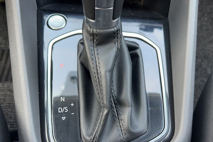 Used Jetta VS5 2019 280TSI Automatic Enjoyment Model Interior 8