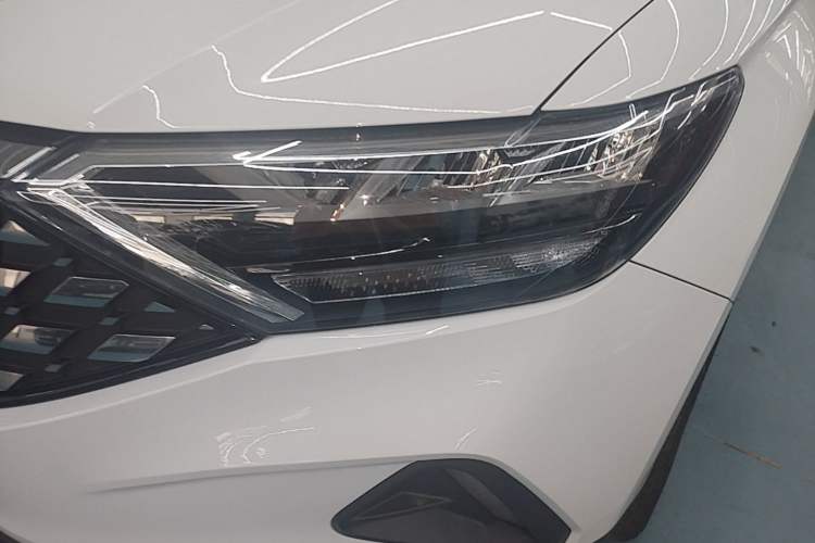 Used Jetta VS5 2019 280TSI Automatic Trend Model Left Front Headlight
