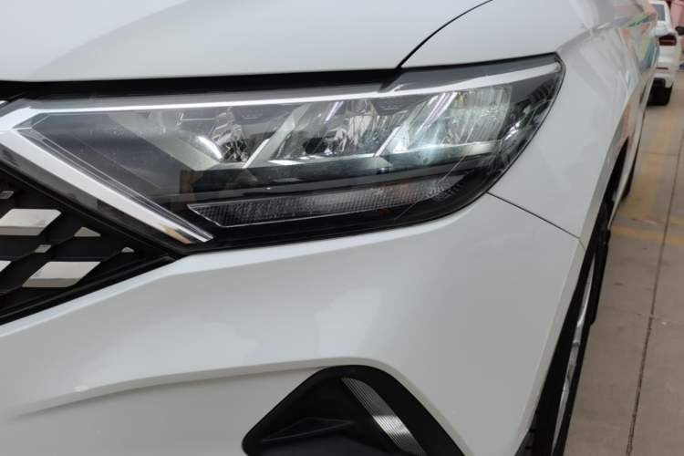 Used Jetta VS5 2019 280TSI Automatic Trend Model Left Front Headlight